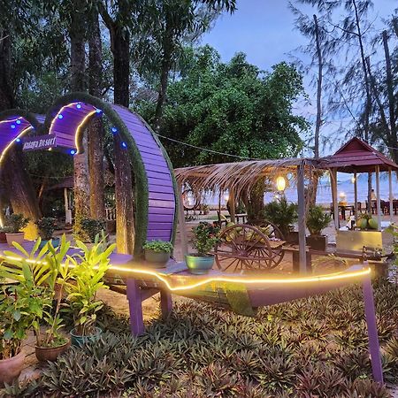 Nataya Round House Coral Bay Resort Kampot Dış mekan fotoğraf