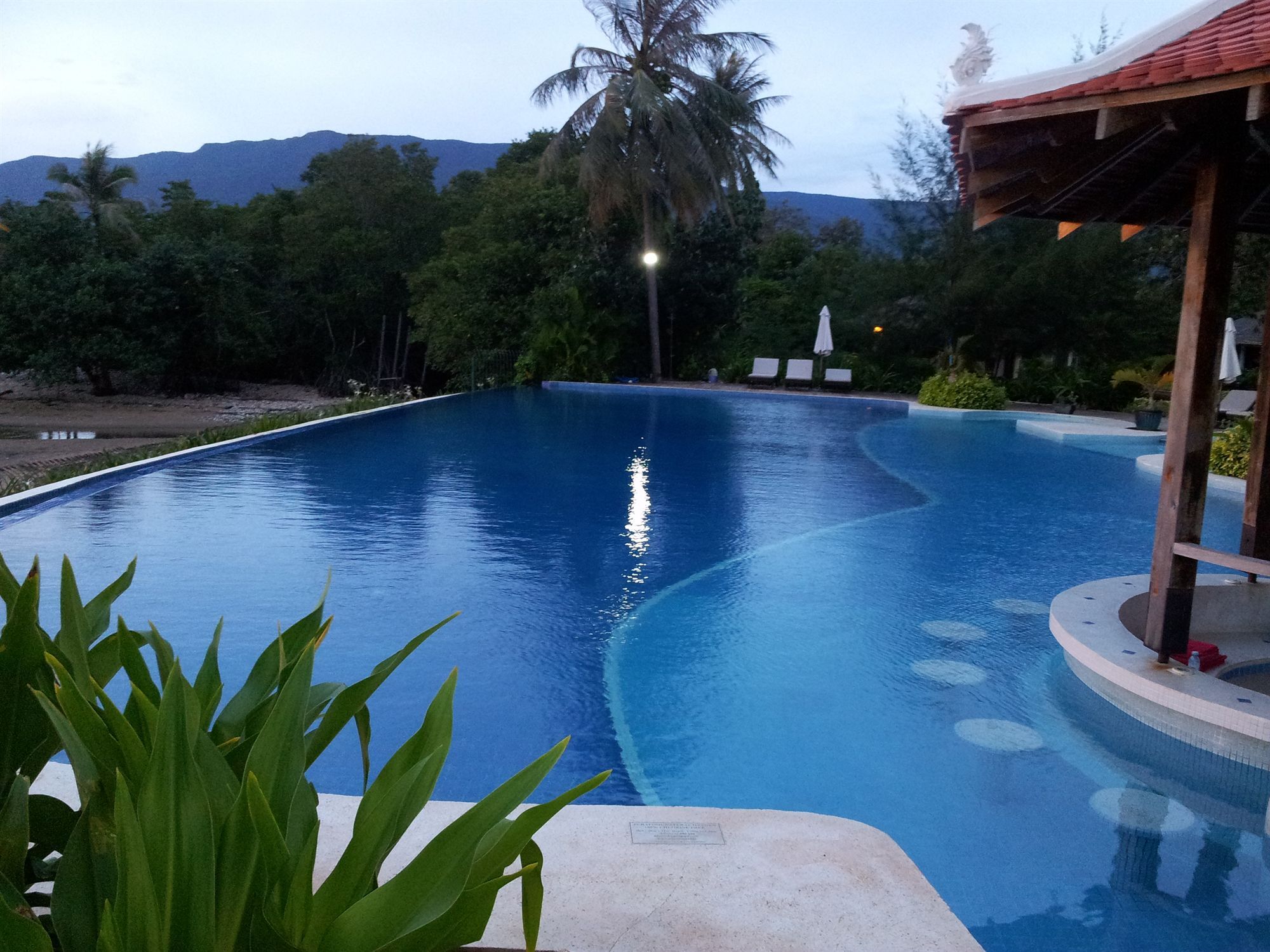 Nataya Round House Coral Bay Resort Kampot Dış mekan fotoğraf