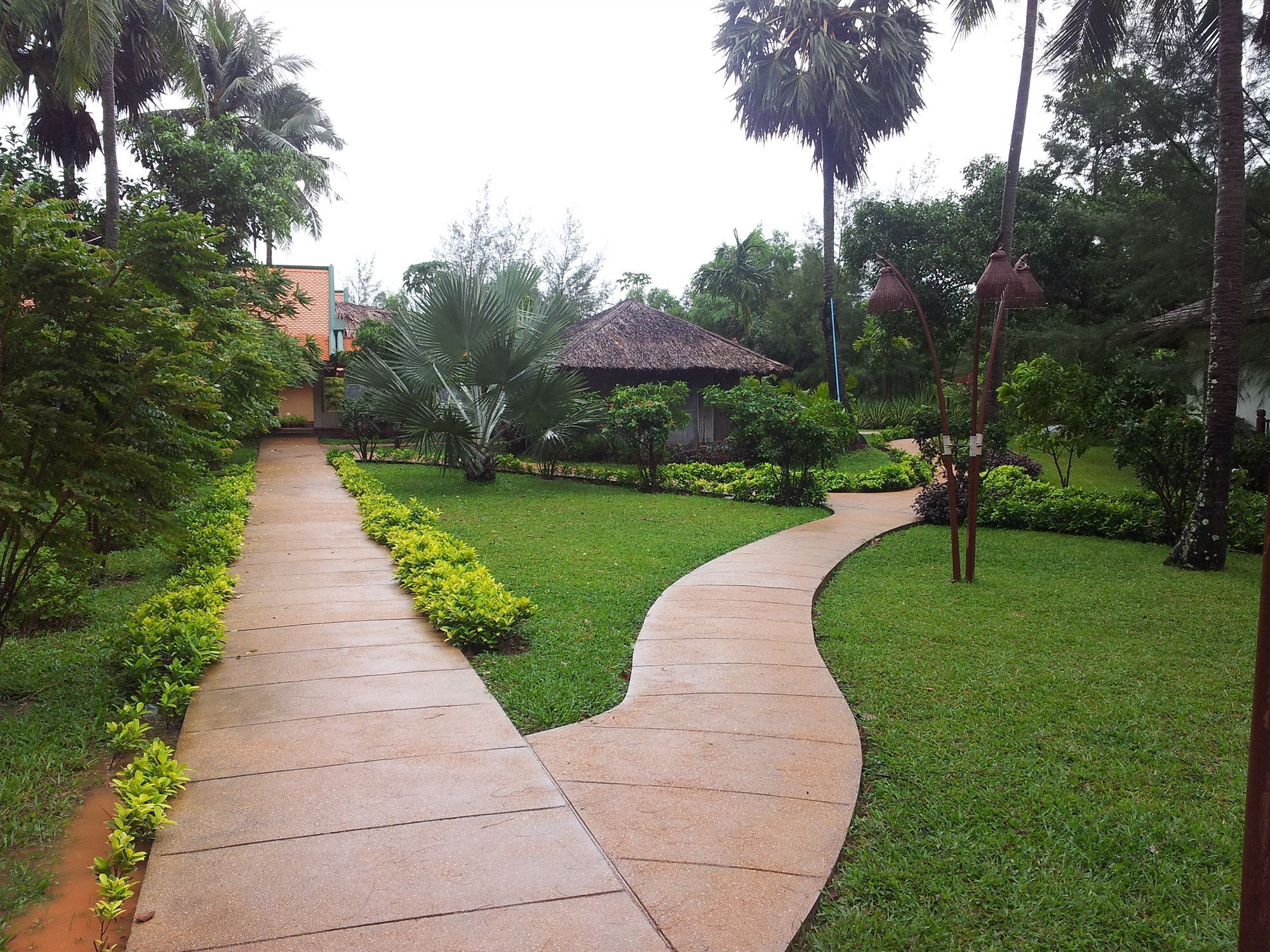 Nataya Round House Coral Bay Resort Kampot Dış mekan fotoğraf